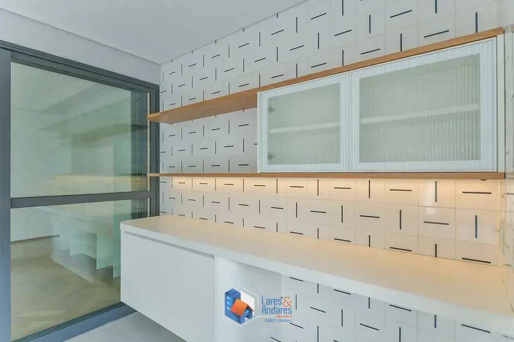 Imagem Apartamento para venda em Chácara Santo Antônio (Zona Sul) com 3 quartos, sendo 3 suítes, 196m²