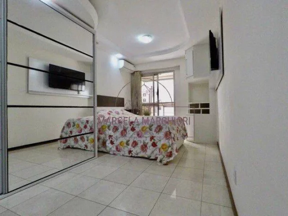 Imagem Apartamento 04 qtos, 02 suítes, com 218m², quadra do mar, Itapuã