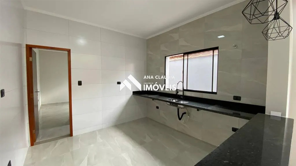 Imagem CASA A VENDA NA PRAIA DE MONGAGUÁ