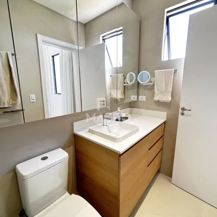 Imagem Apto mobiliado | Jaraguá Esquerdo | Suíte c/closet + 1 quarto | 84m²