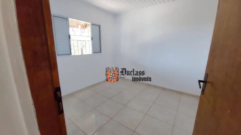 Imagem Chácara com 3 dormitórios à venda, 1100 m² por R$ 550.000,00 - Corumbá - Mairiporã/SP