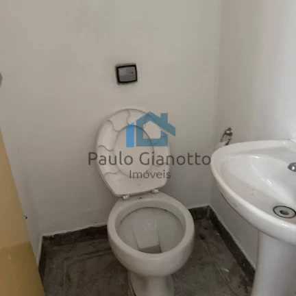 Imagem Sala Comercial com 104 m2 no Centro de Cotia