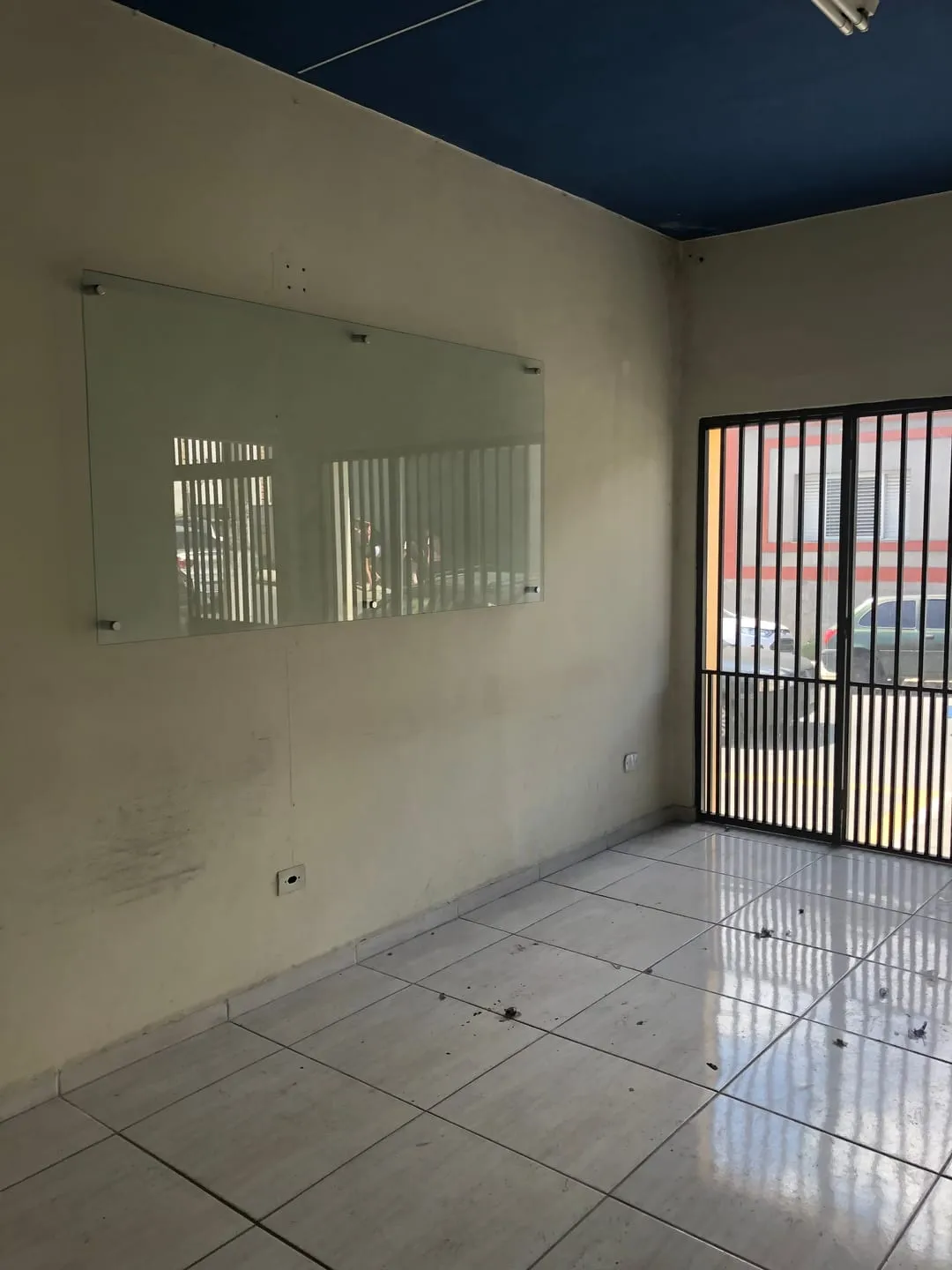 Imagem Comercial à venda e locação 300M², Centro, Pindamonhangaba - SP