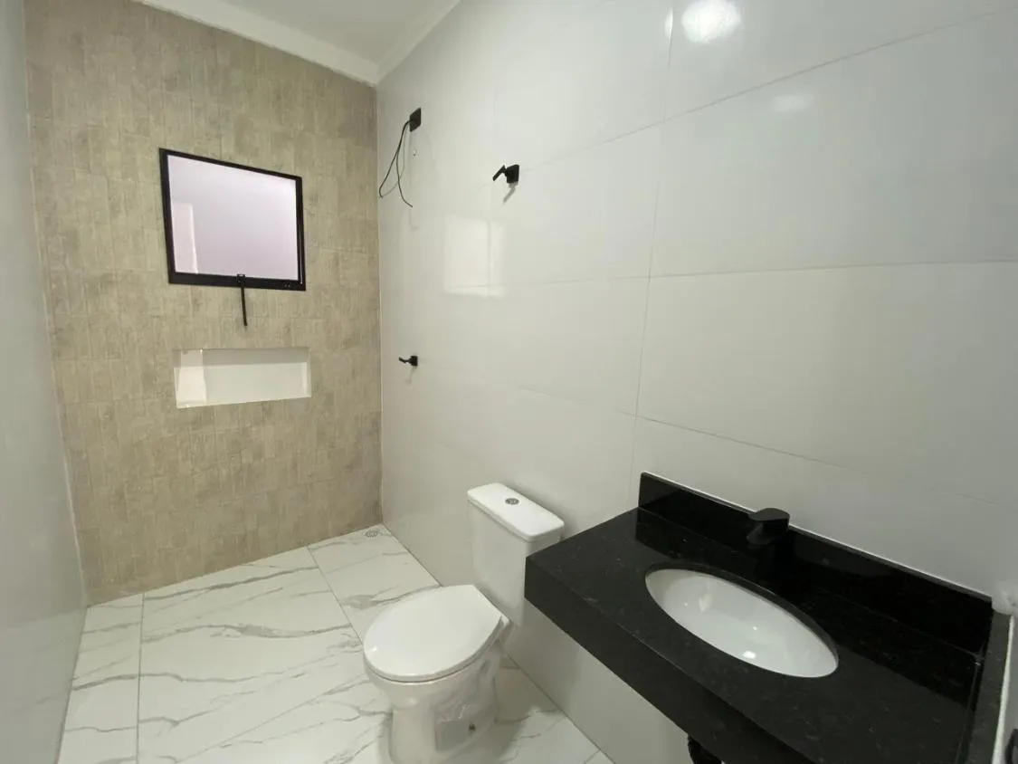 Imagem CASA NOVA COM PISCINA E ACEITA FINANCIAMENTO BANCÁRIO NO JARDIM DAS PALMEIRAS EM ITANHAÉM