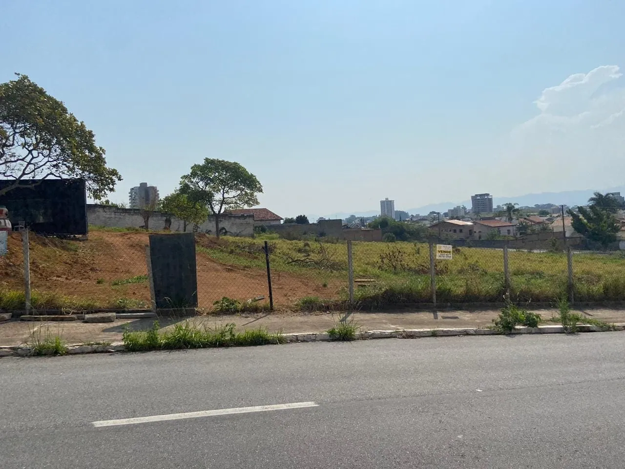 Foto do imóvel Terreno à venda 2000M², Vista Alegre, Taubaté - SP