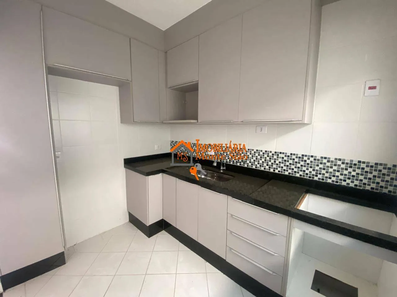 Imagem Sobrado com 83m² com 3 Dormitórios com Suíte e 2 Vagas no Residencial Liberta - Guarulhos