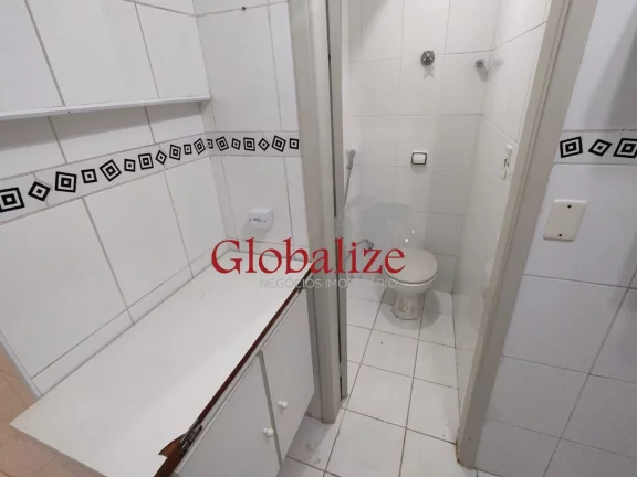 Imagem LINDO APARTAMENTO NA AVENIDA DA PRAIA TODO REFORMADO COM VISTA MAR LATERAL NO BAIRRO DO GONZAGA EM SANTOS (SP) POR R$.535.000,00