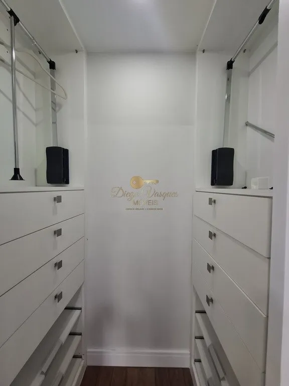 Imagem Casa em Condomínio para Venda em Teresópolis / RJ no bairro Green Valley
