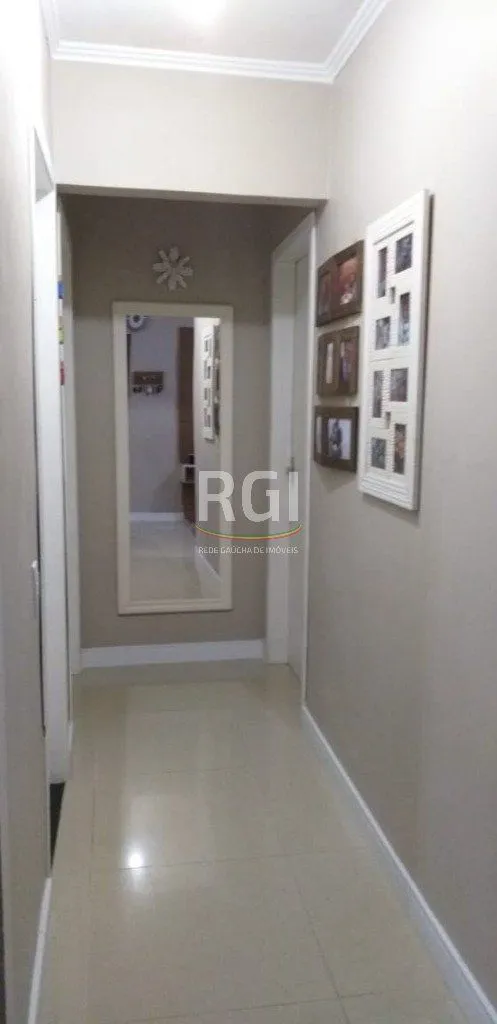 Imagem Casa para Venda - 214m², 2 dormitórios, 4 vagas - Parque Santa Fé