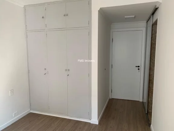Imagem Apartamento no Jardim Paulista: 3 Quartos, 3 Suítes, 1 Sala, 3 Vagas de Garagem e 198m²
