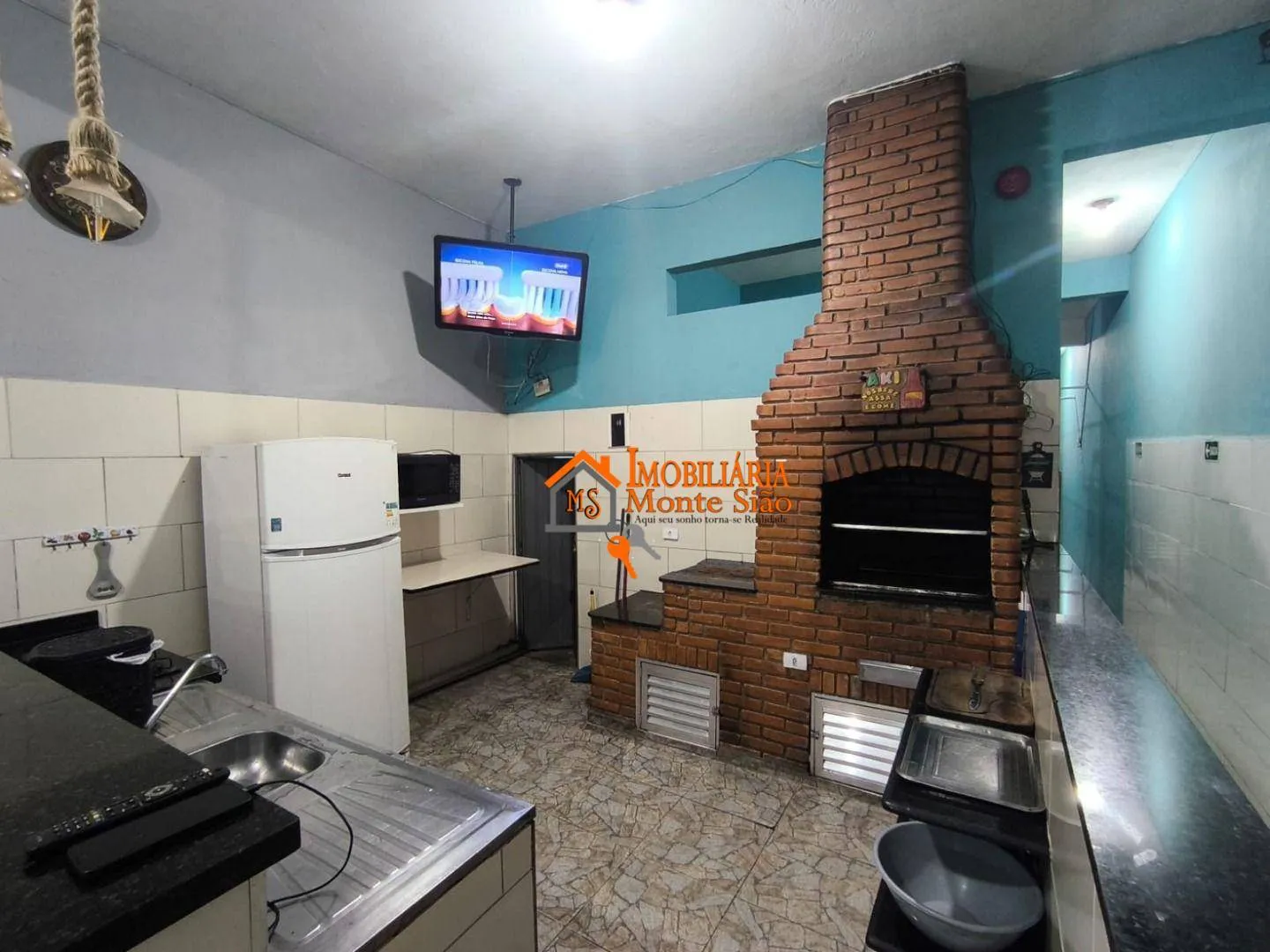Imagem Sobrado com 4 dormitórios à venda, 200 m² por R$ 630.000,00 - Cidade Soberana - Guarulhos/SP