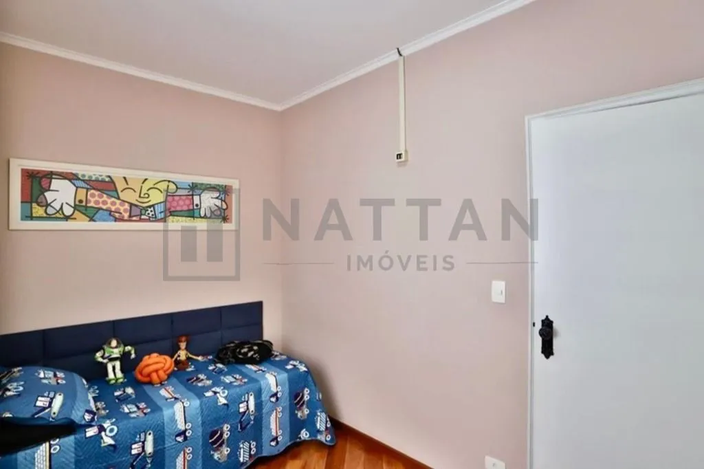 Imagem Sobrado à venda no Anália Franco com 320 m², 3 dormitórios e escritório independente