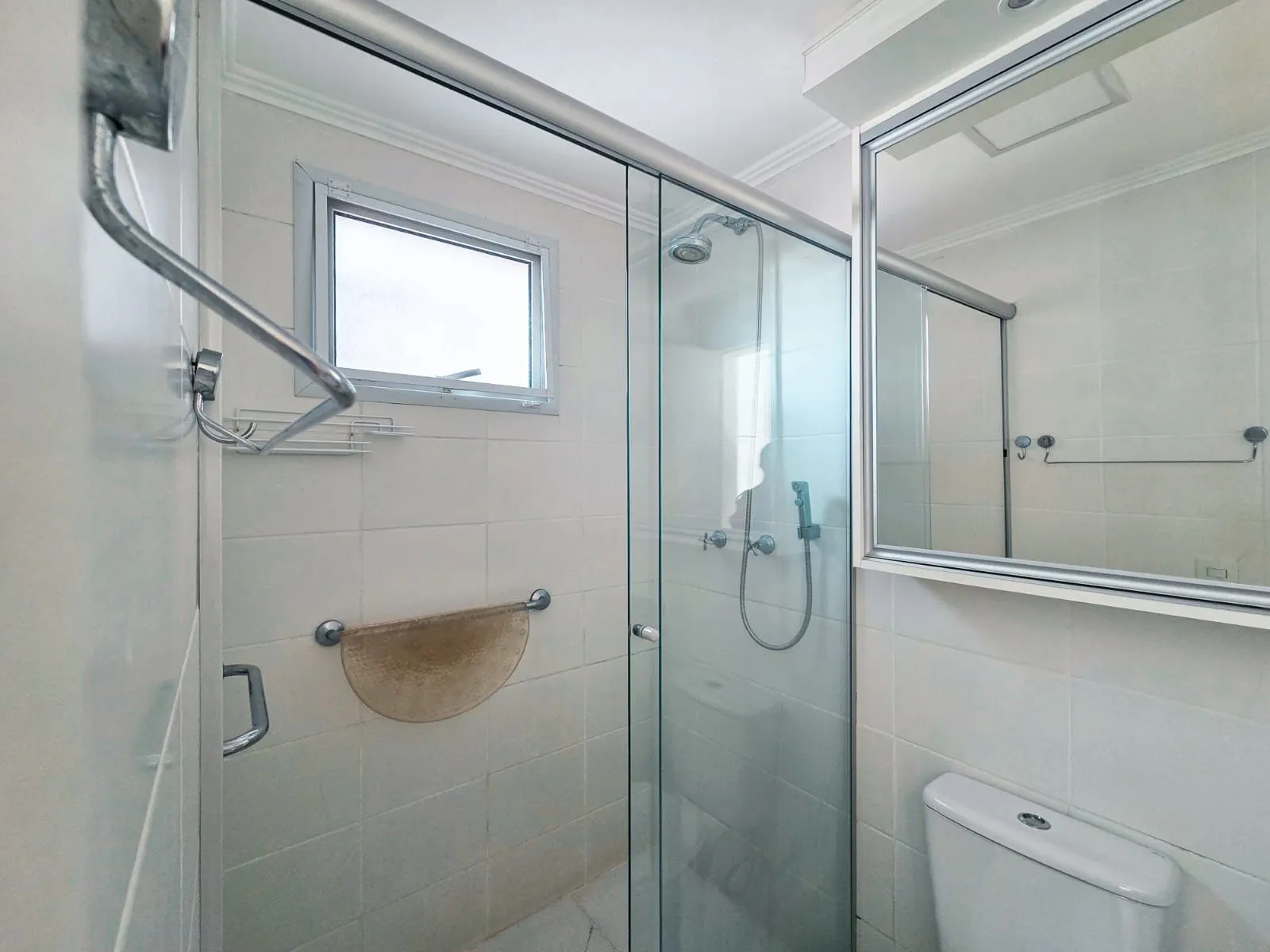 Imagem Apartamento 3 Dorms com Suíte e 2 Vagas no Condomínio Veríssimo - Infraestrutura Excepcional em Teresópolis