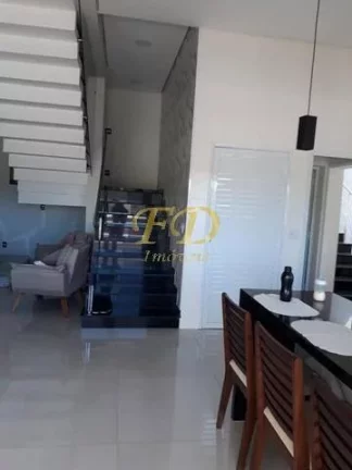 Imagem Casa em Condomínio Fechado