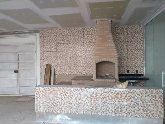 Imagem Linda casa com 3 pisos, Jd Estoril, venda