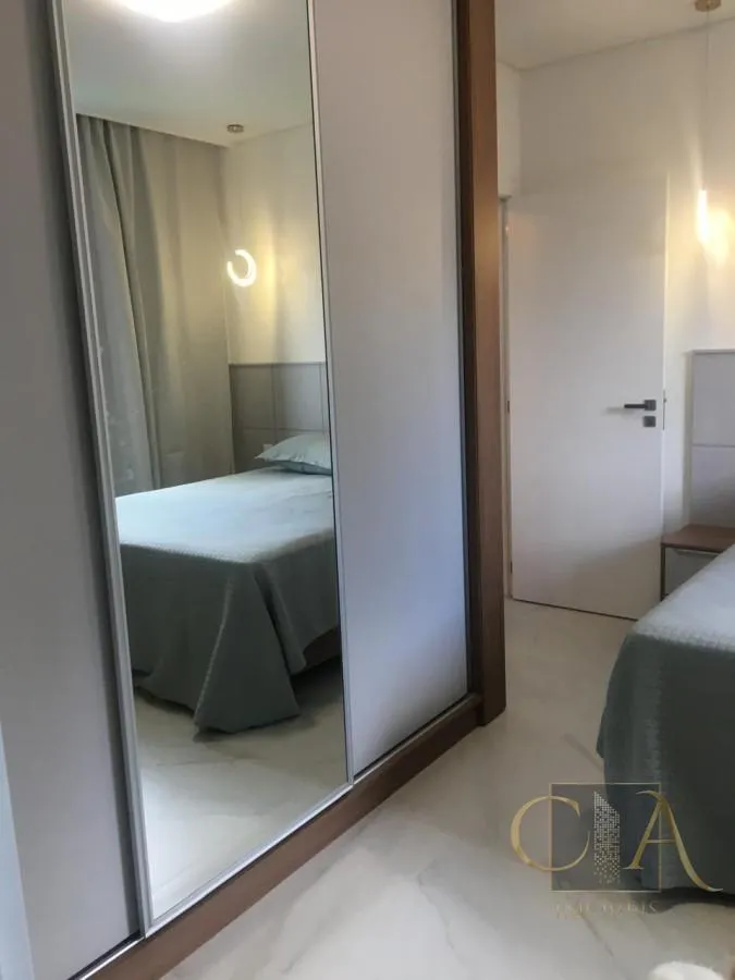 Imagem Apartamento para Temporada em Itapema, Meia Praia, 3 dormitórios, 3 suítes, 3 banheiros, 2 vagas