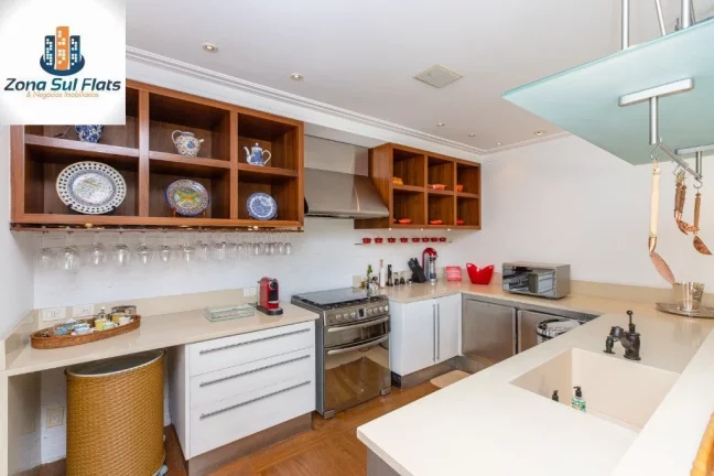 Imagem Casa Alto Padrão à Venda No Morumbi Com 4 Suítes e 6 Vagas - Condomínio Fechado