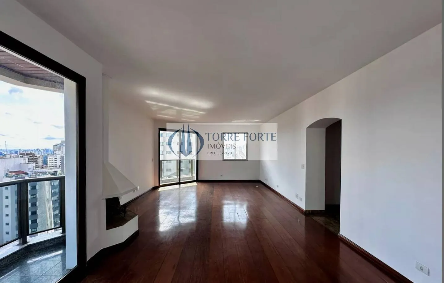Imagem Apartamento 2 suítes|161 m²|3 vagas|Sacada|Lazer completo |Vila Congonhas