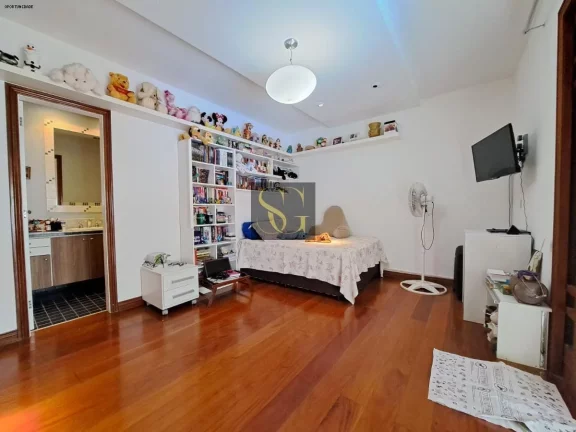Imagem Casa para Venda em Teresópolis, Agriões, 4 dormitórios, 3 suítes, 4 banheiros, 5 vagas