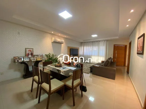 Imagem Casa à venda, 210 m² por R$ 1.350.000,00 - Jardim América - Goiânia/GO