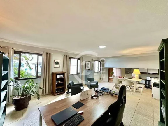 Imagem Casa com 3 quartos à venda - Condomínio Golf Garden - Carapicuíba/SP