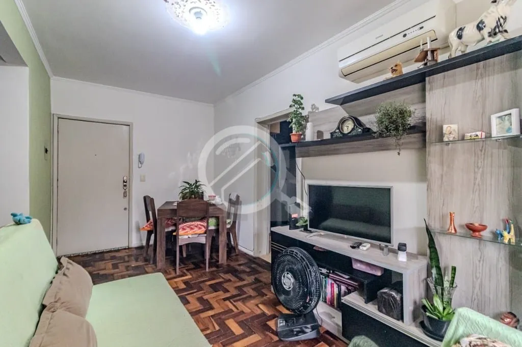 Imagem Ótimo apartamento de dois dormitórios à venda em um dos melhores bairros da cidade, o bairro Meni...
