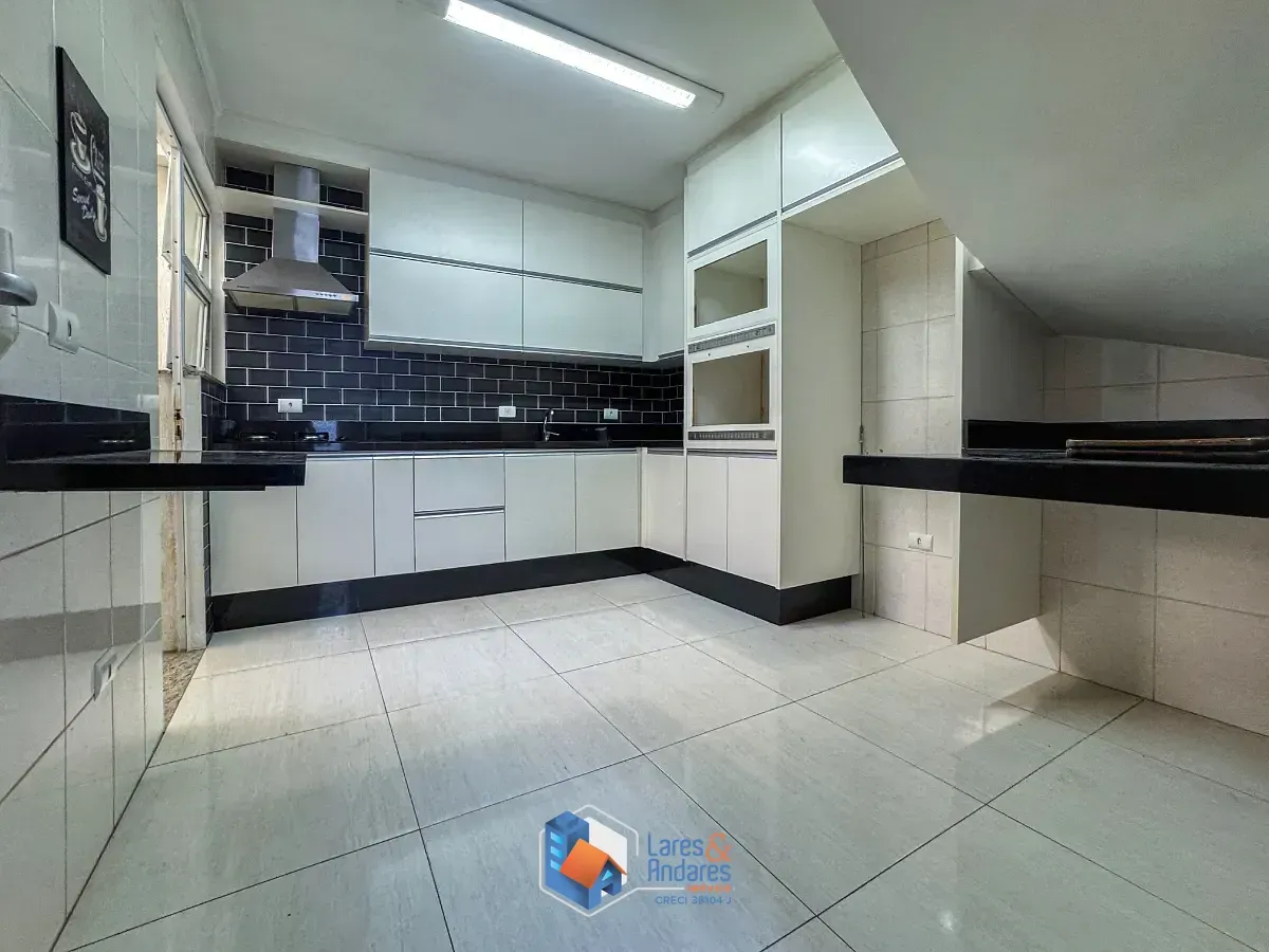 Imagem Casa no condomínio Villagio Ourinhos para venda com 3 quartos, sendo 1 suíte, 149m²