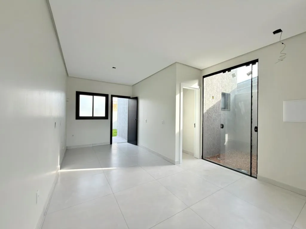 Imagem Casa 2 Dormitórios - Bairro Capão Novo