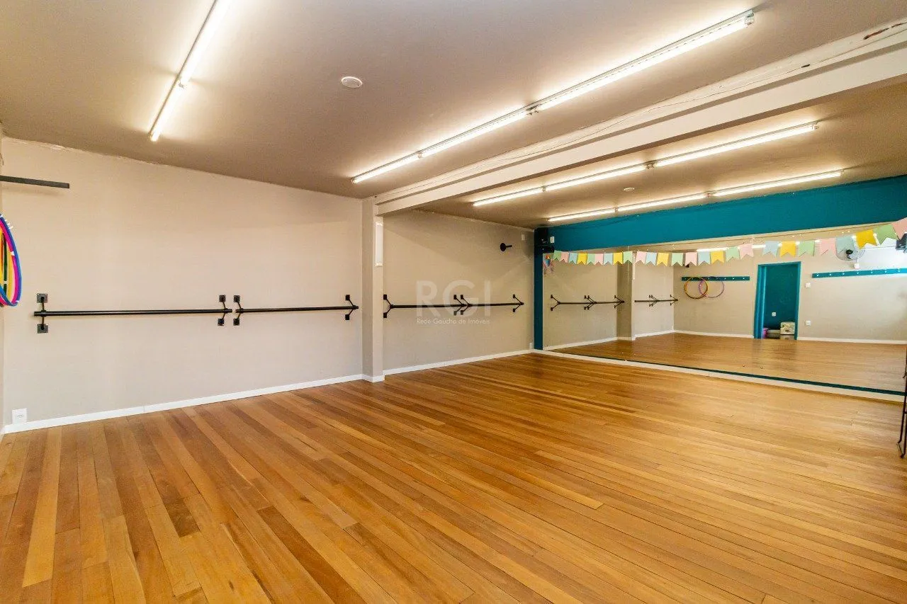 Imagem Casa Comercial para Venda - 193m², 0 dormitórios, Vila Ipiranga