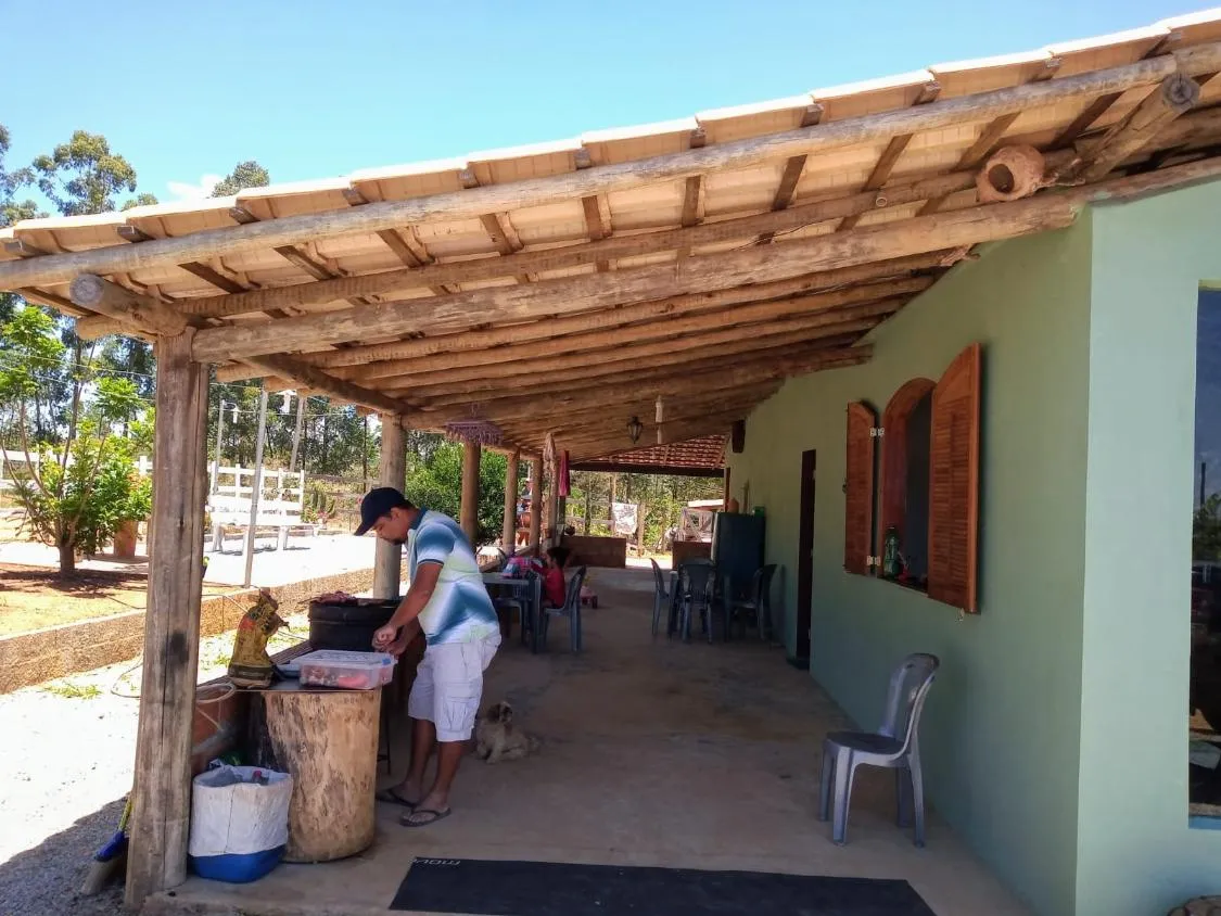 Foto do imóvel Oportunidade Única! Chácara à Venda em Crucilândia com 1.240 m² de terreno