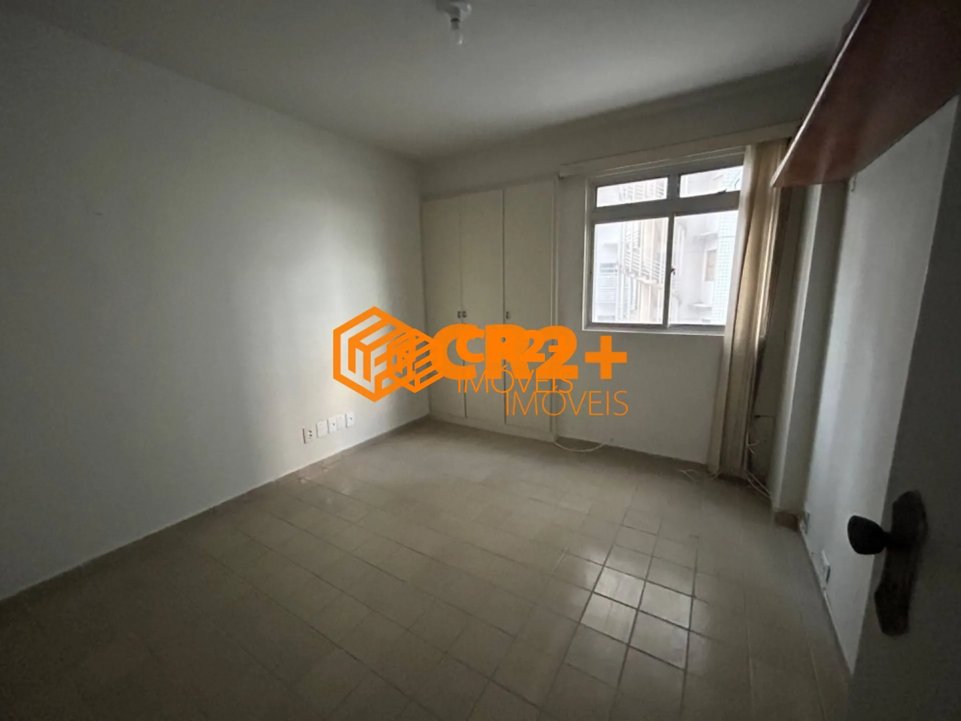 Imagem Apartamento para alugar com 04 quartos 02 suítes na AV. Boa Viagem-189m² em Reci