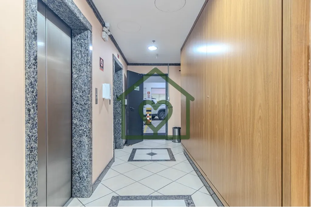 Imagem Oportunidade imperdível para empreender ou investir no valorizado bairro Três Figueiras em Porto A...