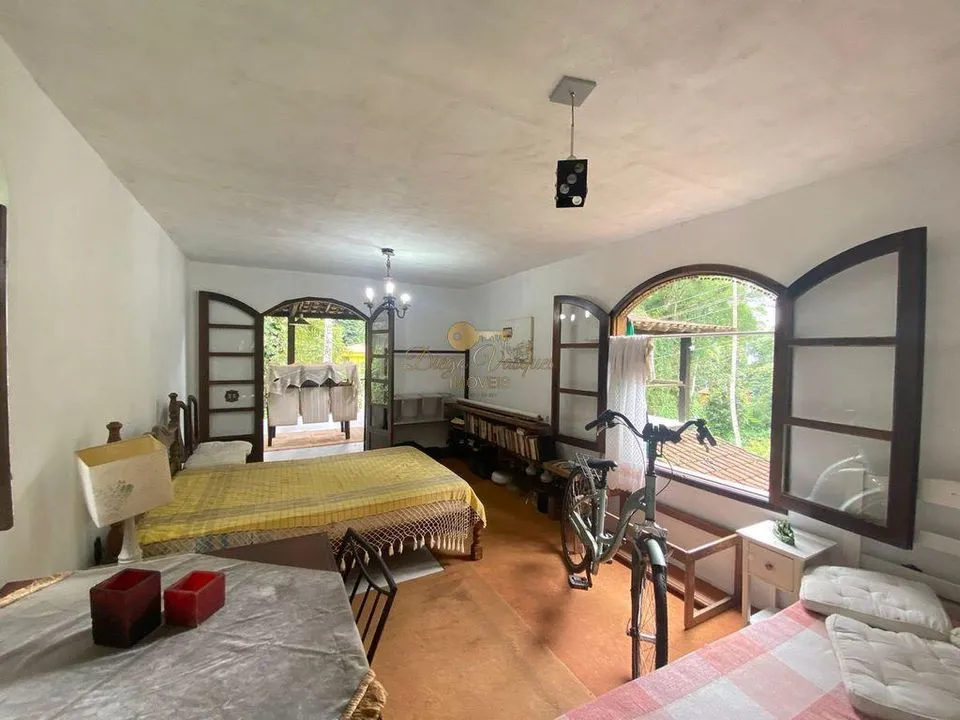 Imagem Casa em Condomínio para Venda em Guapimirim / RJ no bairro Monte Oliveti