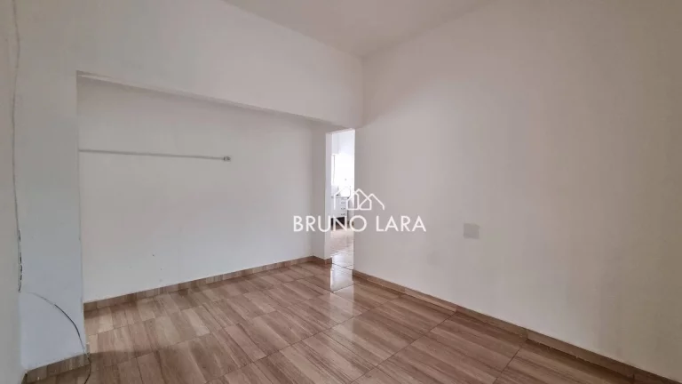Imagem Casa disponível para locação no Centro – Igarapé/MG.