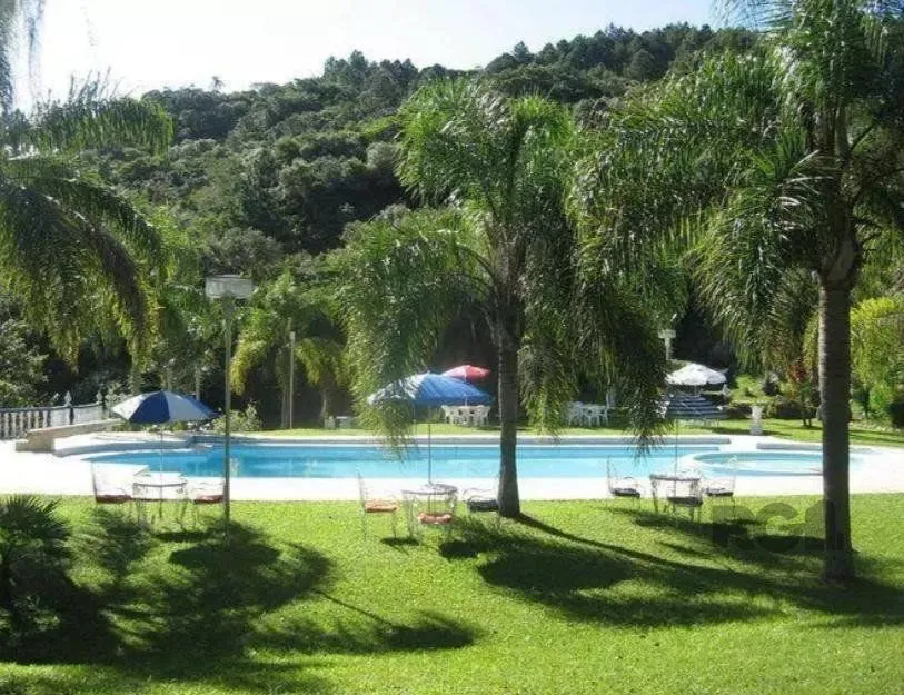 Imagem Vendo um Lindo Sítio de 22ha em Itapuã com Infraestrutura há 3 km do Parque Estadual de Itapuã