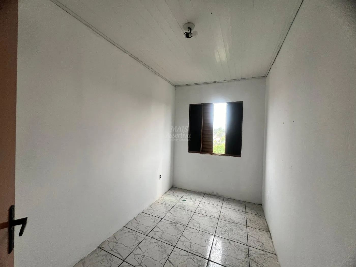 Imagem Casa de 3 dormitórios para locação em Canudos, Novo Hamburgo