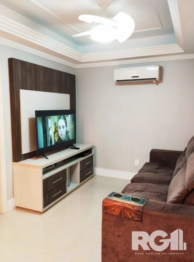 Imagem Apartamento 3 dor, semimobiliado com suíte e 2 vagas no Sarandi