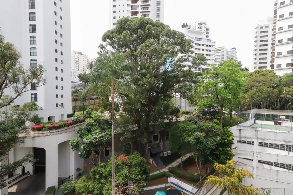 Imagem Apartamento à venda em São Paulo, Higienópolis, com 3 quartos, 130m2