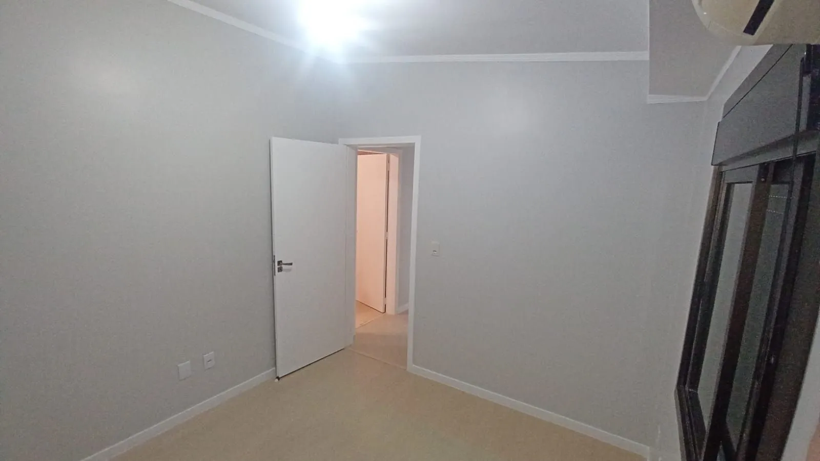 Imagem Apartamento com 2 dormitórios no bairro Nonoai