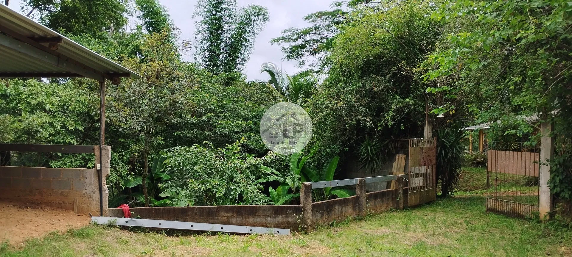 Imagem Chácara de 2.475 m² no bairro Graminha- Rio Claro, RJ