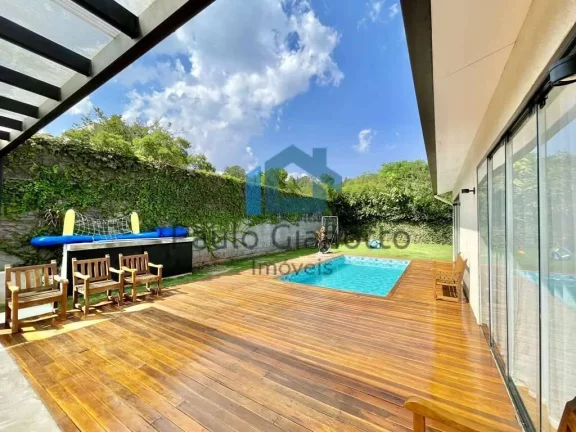 Imagem Casa Nova e Térrea no Centro da Granja Viana