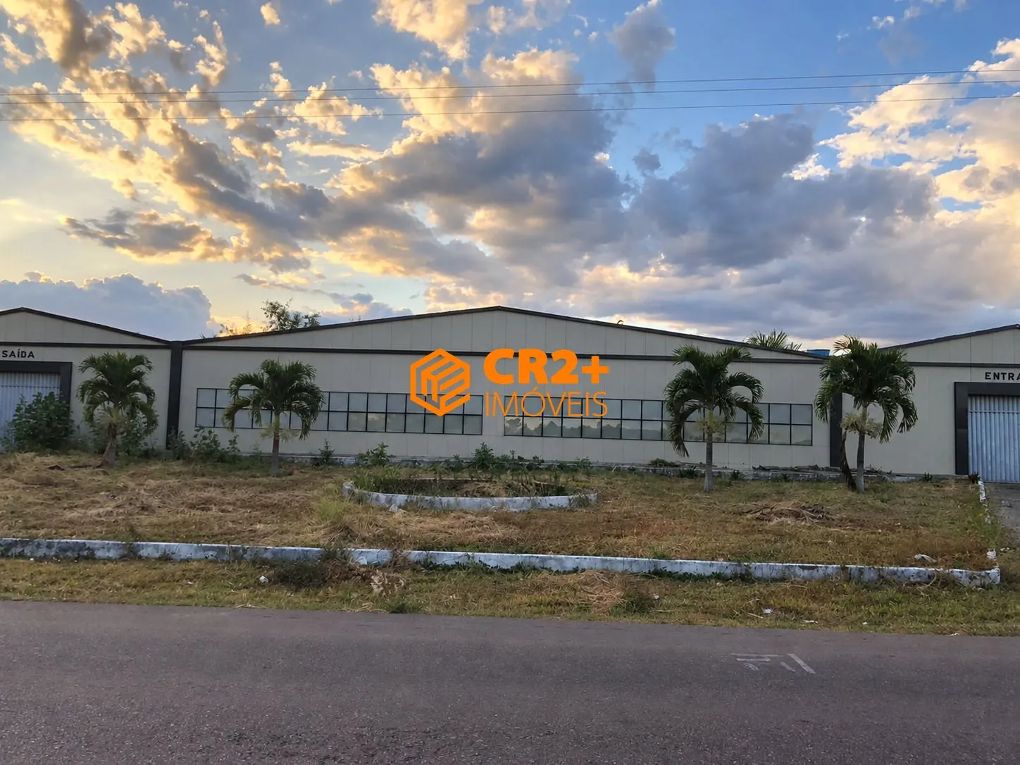 ESTRUTURA COMERCIAL À VENDA EM PESQUEIRA - PROJETO PARA MOTEL DE LUXO em BR 232 - Centro, Pesqueira - PE
