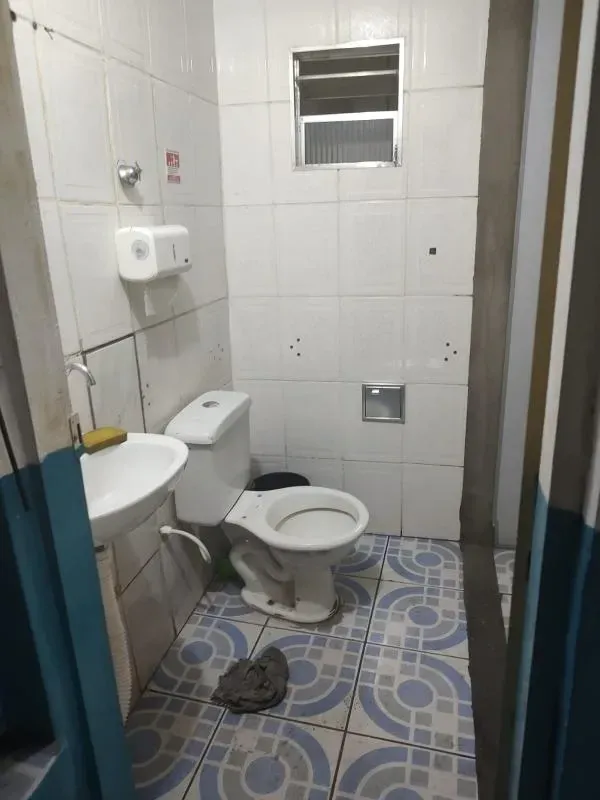 Imagem Casa com 4 Quartos para Alugar, 260 m² em Padroeira - Osasco
