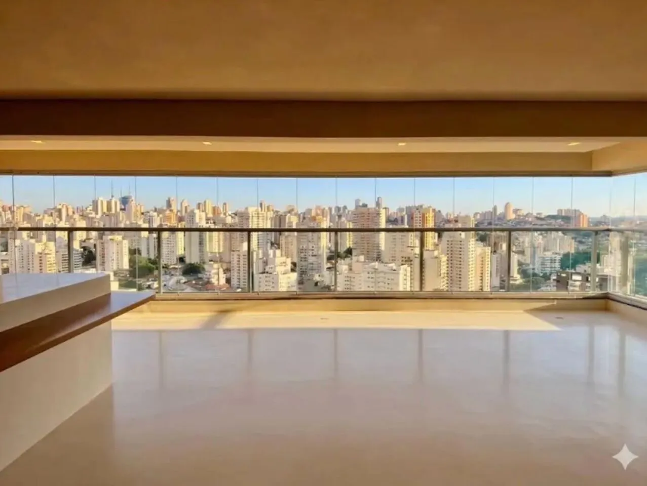 Imagem Apto com 184m² com 3 suítes e 3 vagas para Venda ou Locação na Vila Romana sem mobília