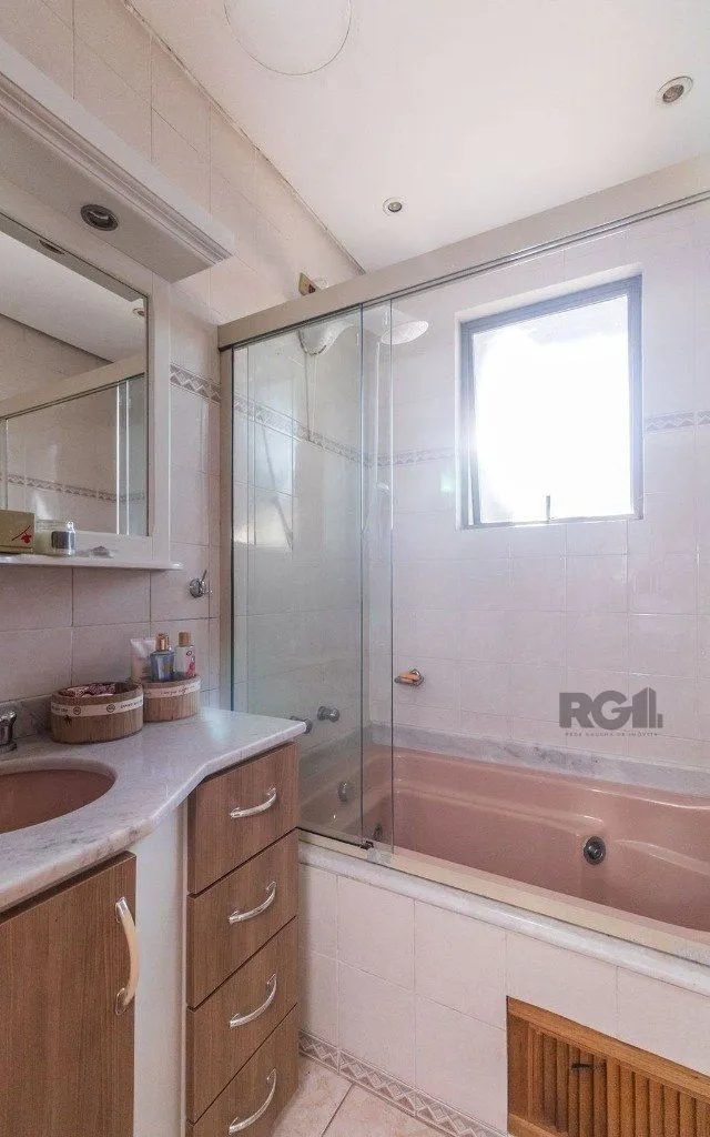 Imagem Cobertura 150m² - 3 dormitórios, 2 vagas no bairro Petrópolis