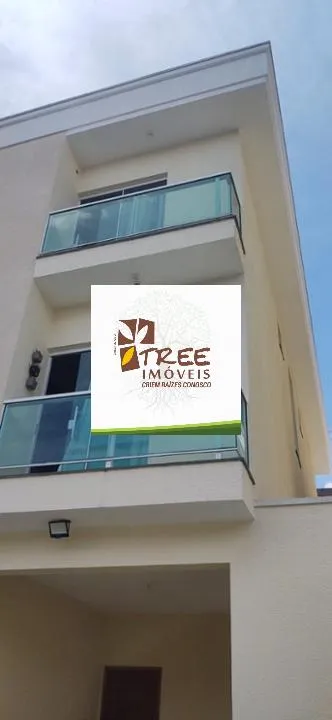Imagem VENDA DE SOBRADO NO SCAFFID II, EM ITAQUAQUECETUBA/SP, 150m² com 2 suítes, salas amplas, cozinha planejada, quintal e 03 vagas. CONSULTE-NOS.