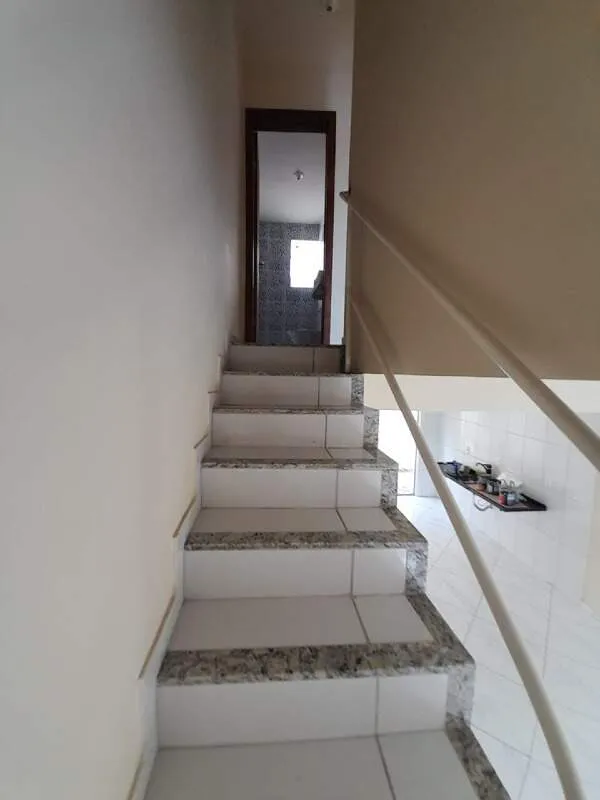 Imagem Casa duplex à venda, 2 quartos, 2 vagas, IMPERIAL - Santa Luzia/MG