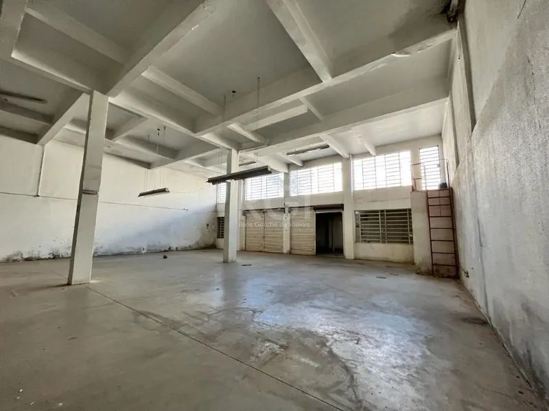 Imagem Excelente Pavilhão Comercial na Avenida Bento Gonçalves - Próximo à PUC