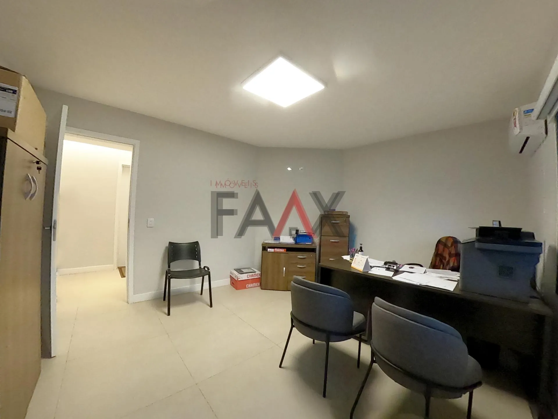 Foto do imóvel Sala Comercial para locação na esquina do Hospital Santa Tereza GUARAPUAVA - PR