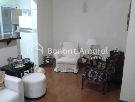 Imagem Esta casa está localizada no condomínio Colinas Ermitage, em Sousas, Campinas-SP, em um terreno de...